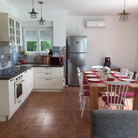 Aqua Holiday home Smrika