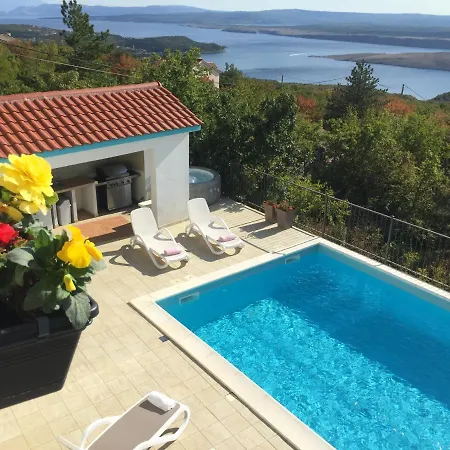 Holiday home Aqua *